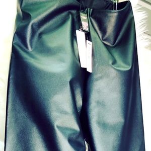 Victoria's Secret Black Faux Leather Leggings 🖤Size 10🖤